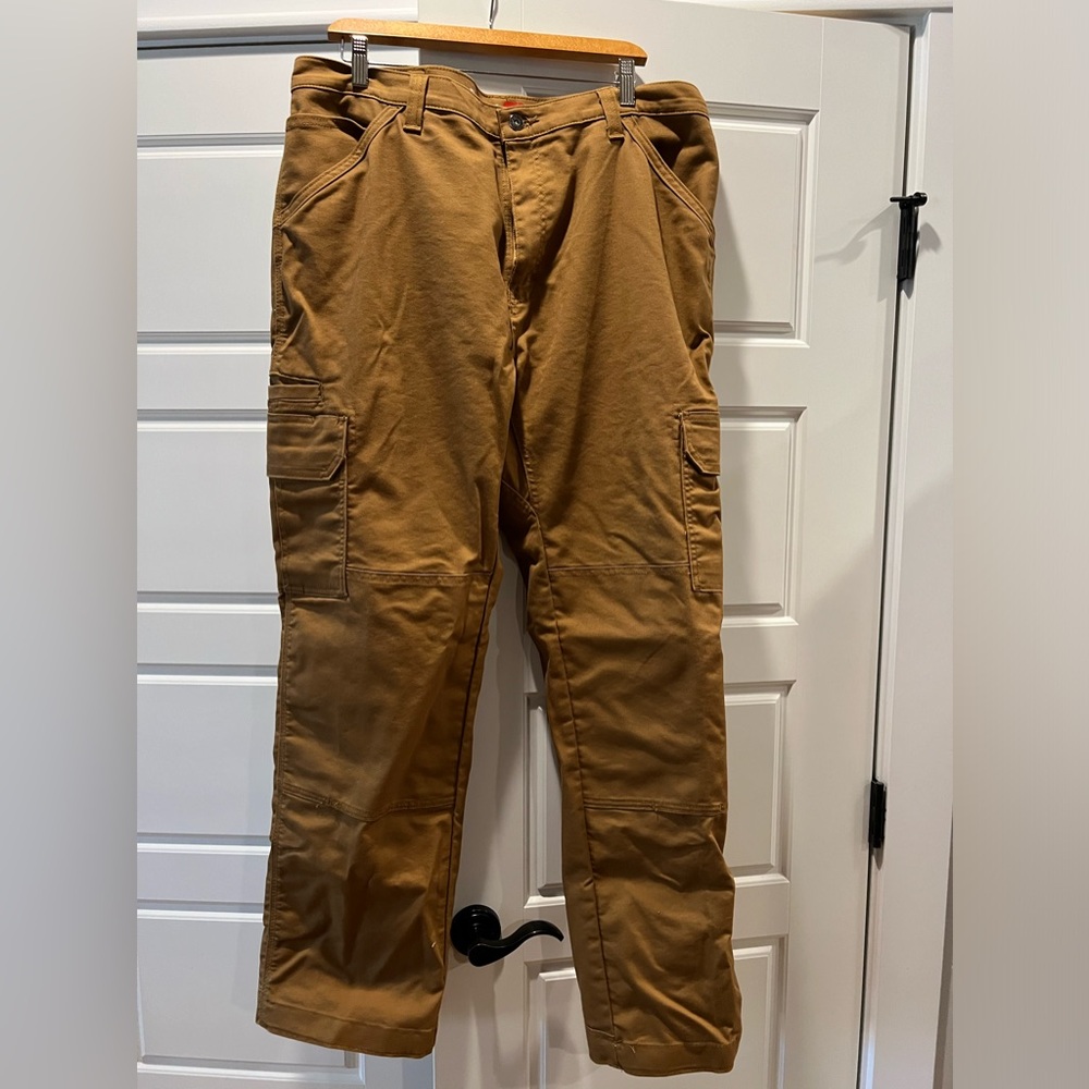 Dickies Flex men’s carpenter work pants. Size 38x34